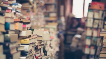 books 1163695 340