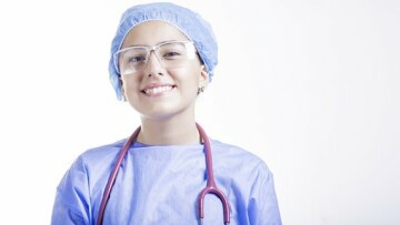 nurse 2019420 340